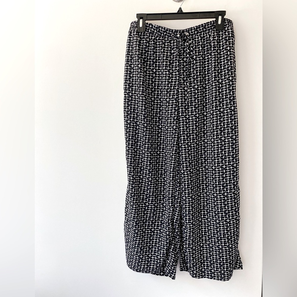 Ellen Tracy Free Flowing Cropped Pants  SZ Small